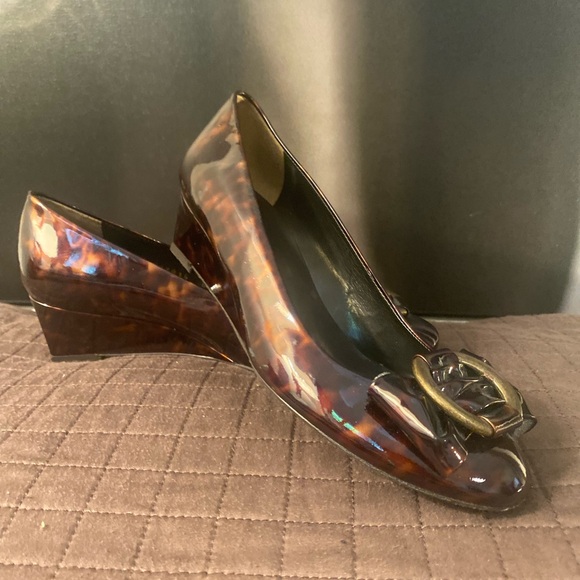 Stuart Weitzman small wedge shoes - Picture 5 of 6